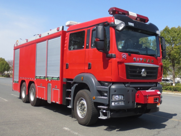 汕德卡后雙橋洗消消防車(chē)